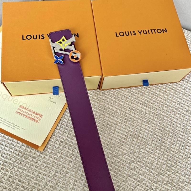 l0vis Vvtt0n belts